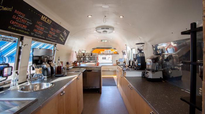 3 Ways in Which an Airstream Can be the Best Way to Run Your Food Truck Business